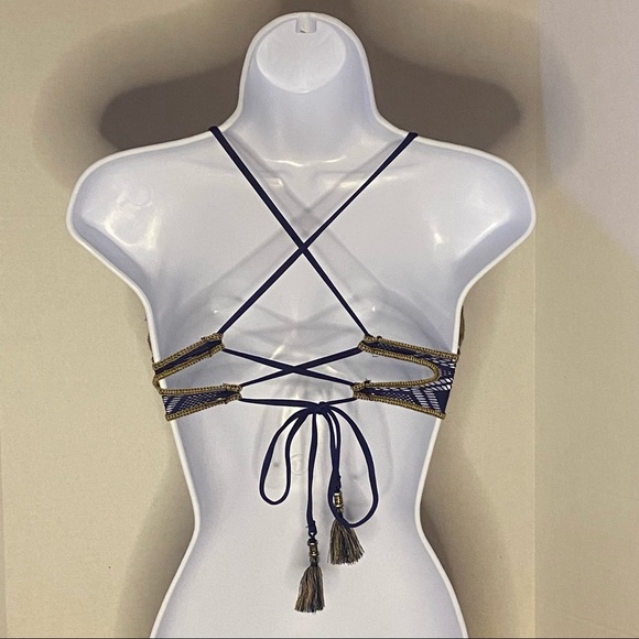 NWOT BECCA Wanderlust Crochet Bralette Bikini Top - Picture 9 of 11
